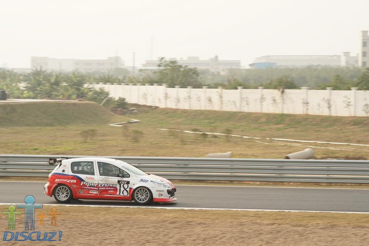 09120622174cee34b47ba80a40[1].jpg