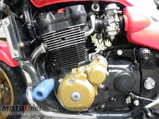 CB1300-8.jpg