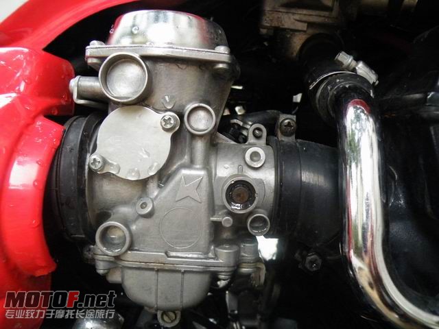 CB1300-16.jpg