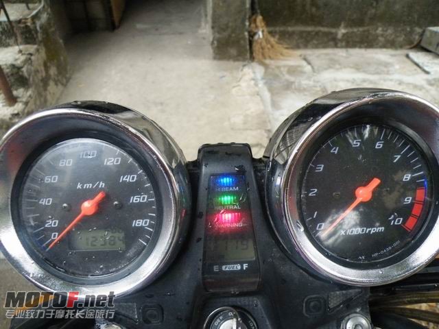 CB1300-21.jpg