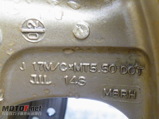 CB1300-27.jpg