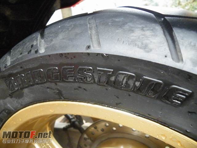CB1300-28.jpg