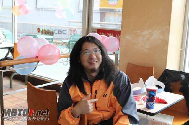 网络红人德叔