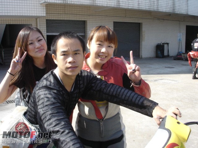 001.jpg