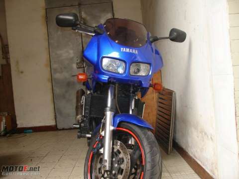 FZ600