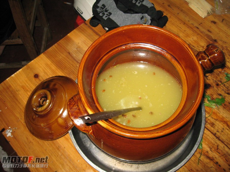 猪肚煲鸡，就是这煲汤，才把冷气压下去！