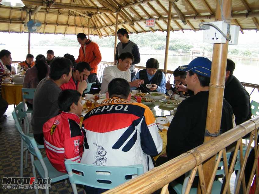 dscf0326_conew1.jpg