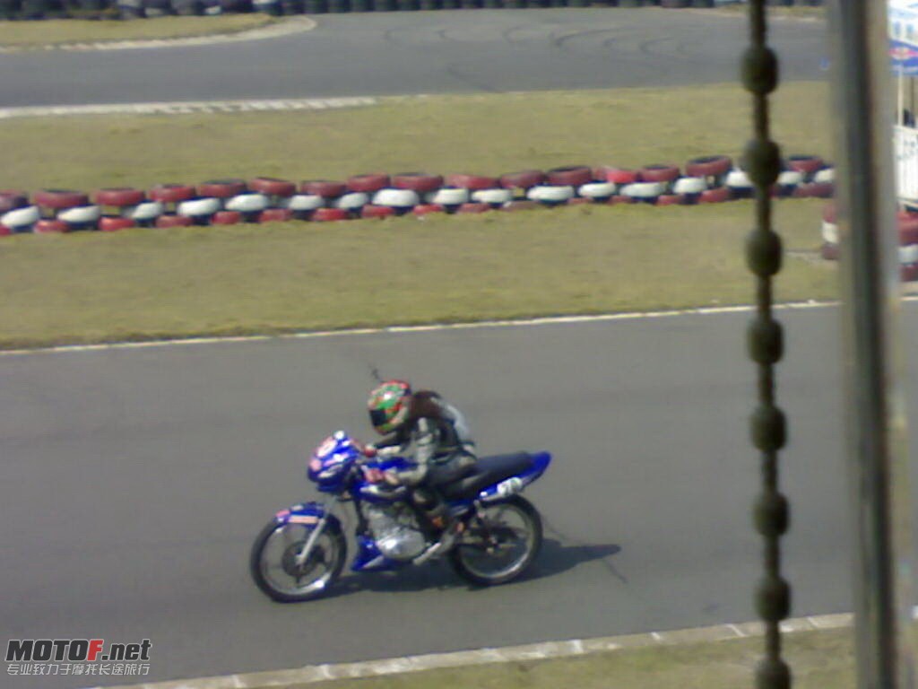 20100103423.jpg