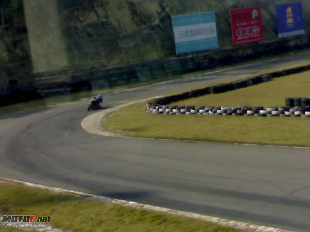 20100103424.jpg