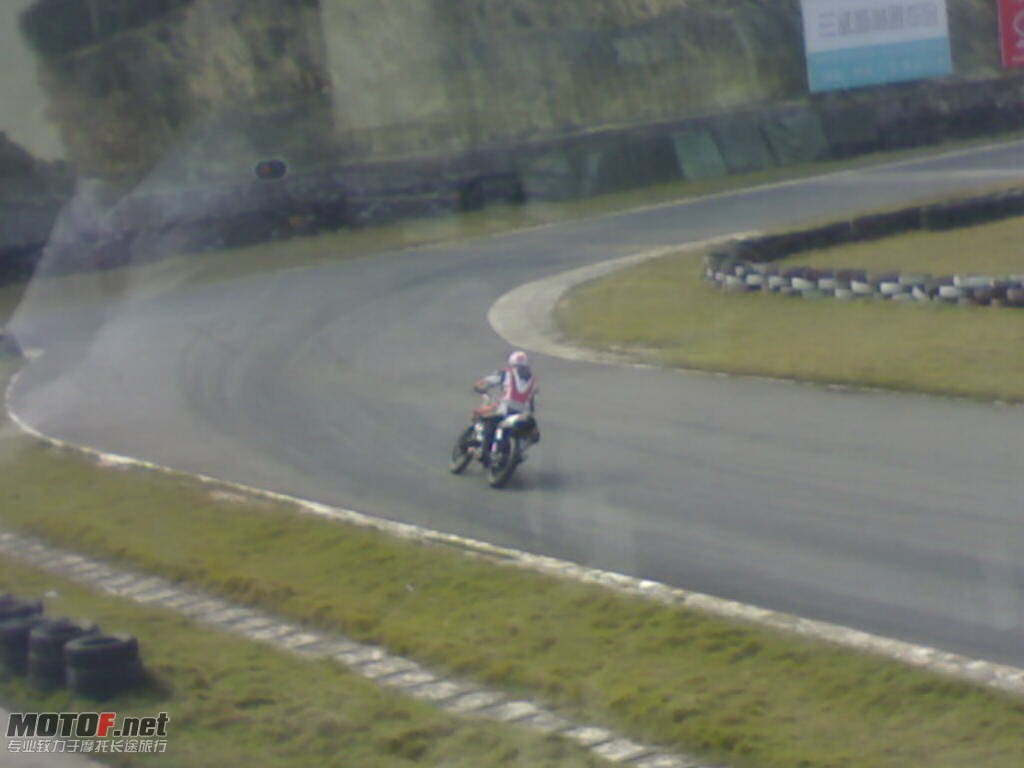 20100103426.jpg
