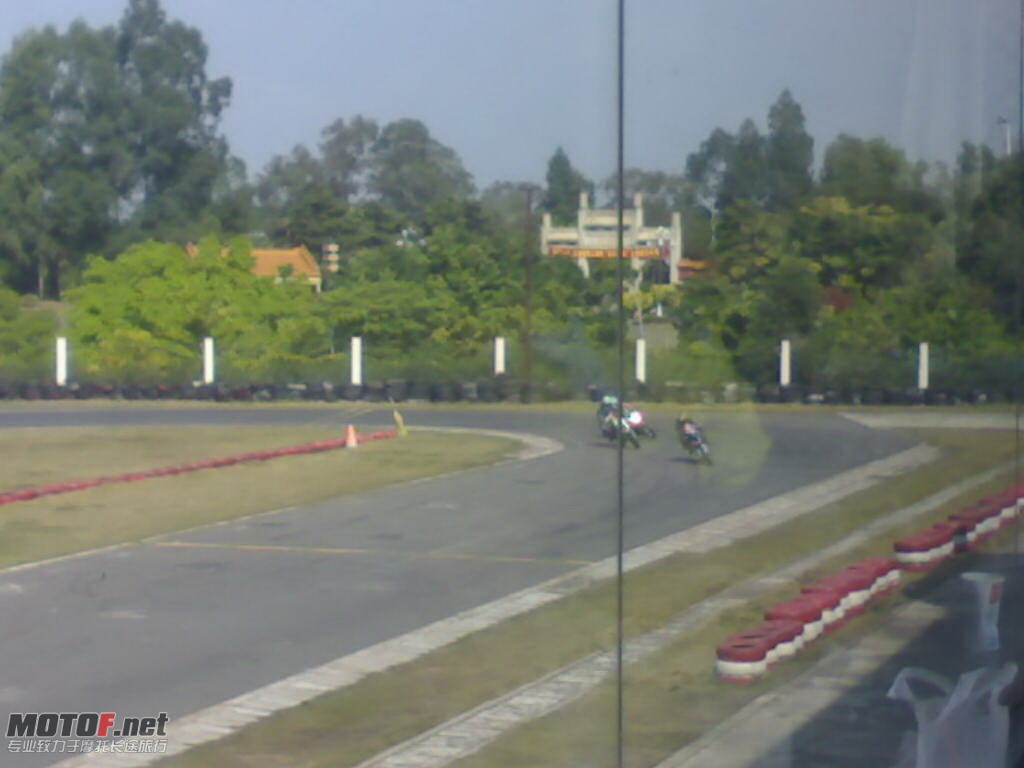 20100103420.jpg