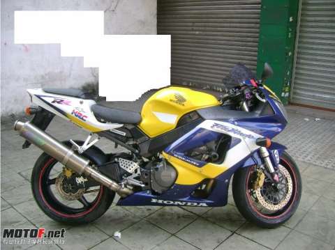 本田CBR929RR