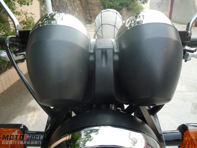 P1000759_缩小大小.JPG
