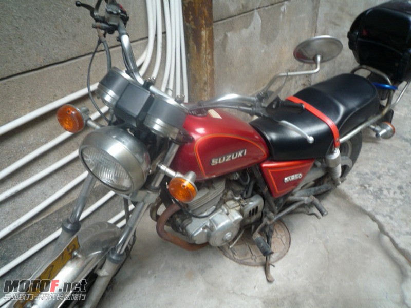 P1000851_缩小大小.JPG