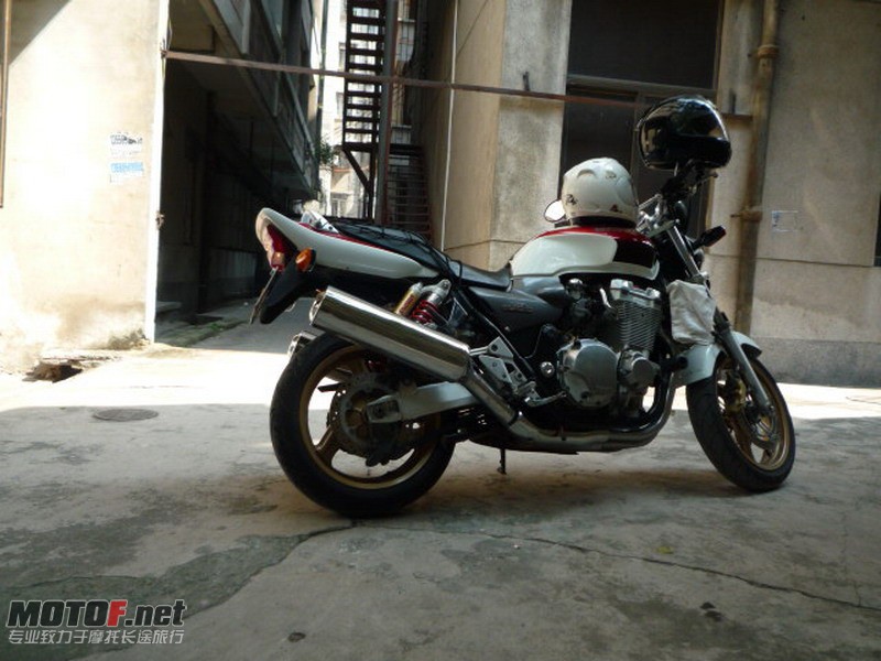 复件 P1000612_缩小大小.JPG
