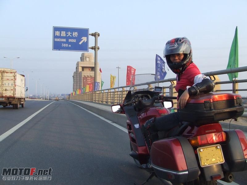 DSCF0401_缩小大小.JPG