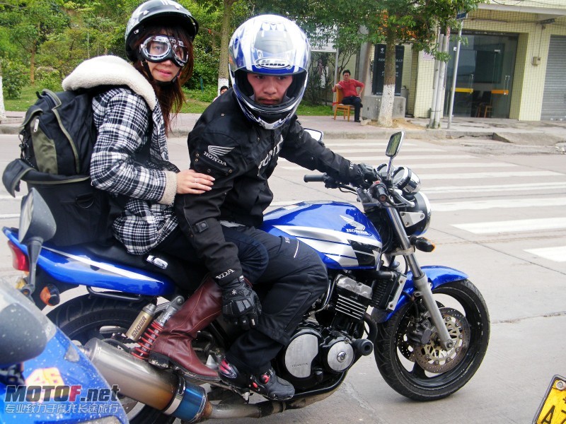 DSCF1988_conew1.jpg