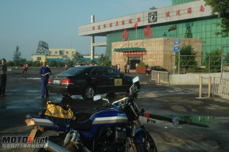 准备过度琼州海峡.JPG