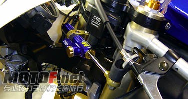 YZF1000-R1 04 OEM.jpg