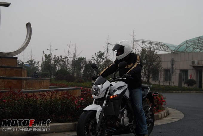 DSC_0009 (8)_调整大小.JPG