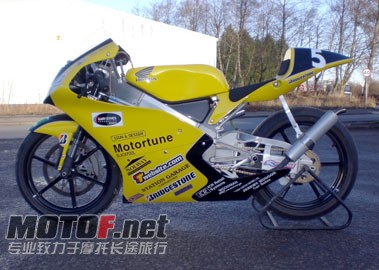 rs125.jpg
