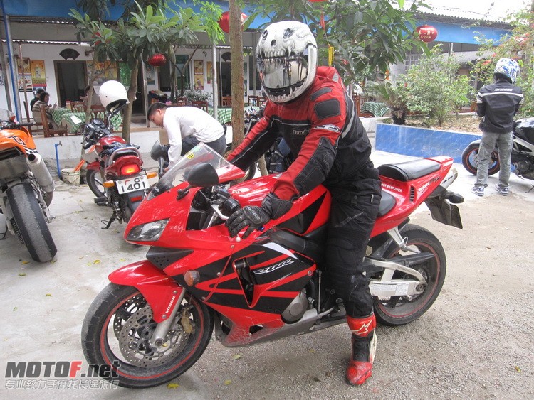 IMG_2843_调整大小.JPG