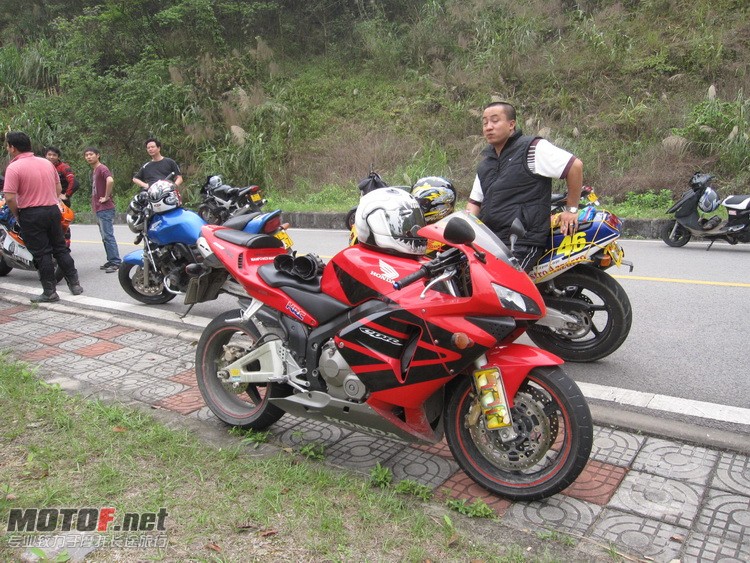 IMG_2861-1_调整大小.jpg