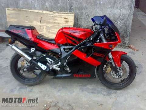 TZR250