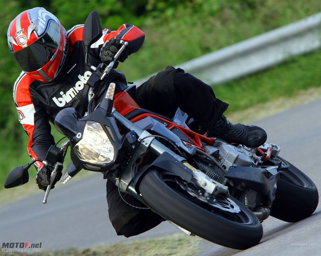 Bimota_DB6_M_2006_02_1280x1024.jpg