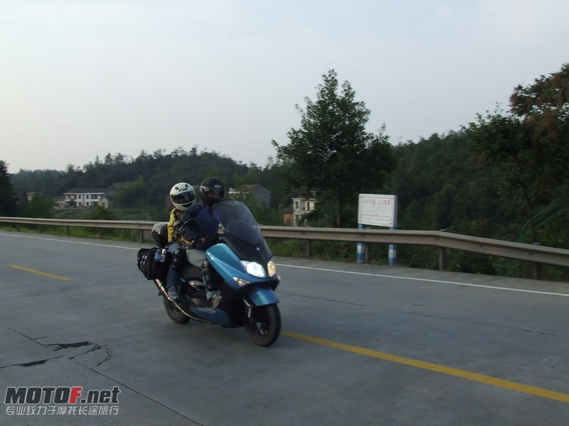 DSCF0355_缩小大小.JPG