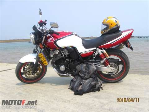 cb400