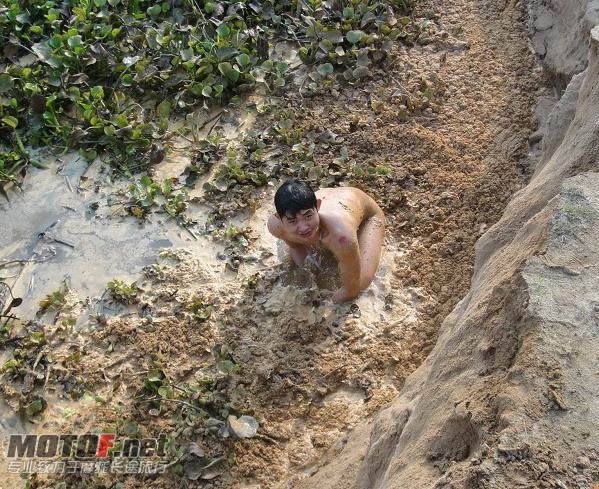 20100302_d67a9362ba9b80a6a0e8qKk9HQrNPews.jpg