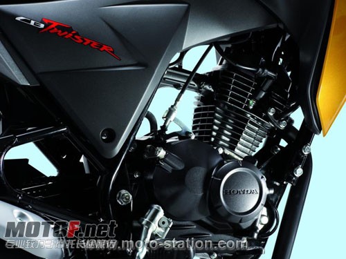 Honda_CB_110_Twister_2010_st1pz.jpg