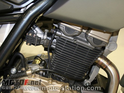 Keeway_125_K_Speed_moteur_stpz.jpg