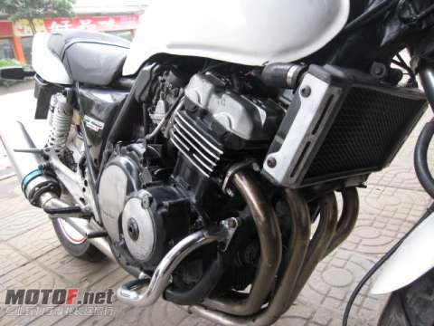 本田CB400