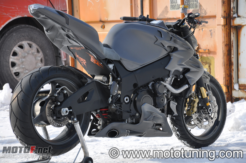 suzuki-gsxr-showyo-iron-gixx-11.png