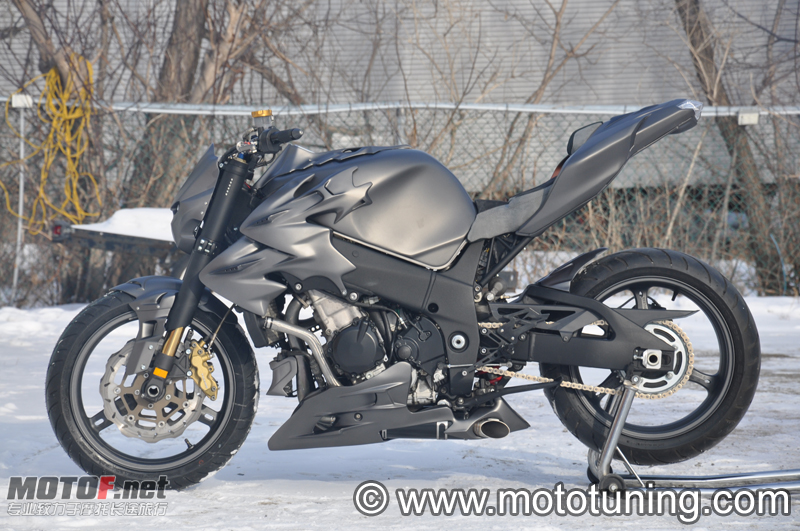 suzuki-gsxr-showyo-iron-gixx-09.png