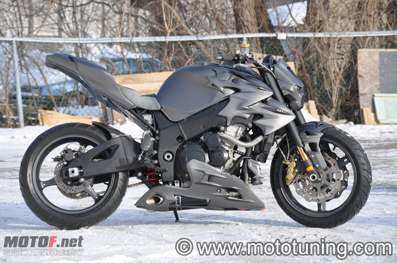 suzuki-gsxr-showyo-iron-gixx-10.png