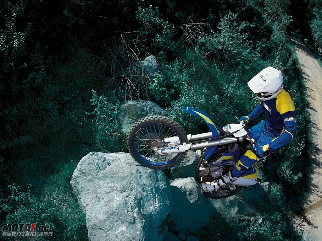 Husaberg_FE570_2009_20_1024x768.jpg