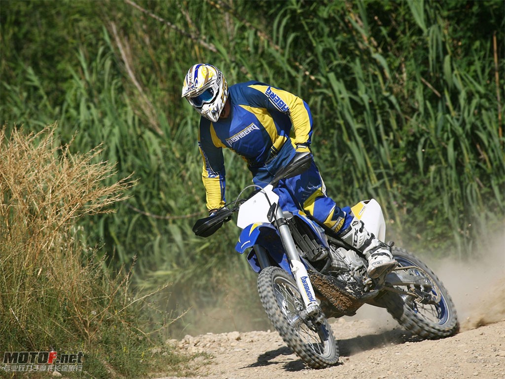 Husaberg_FX450_2010_08_1024x768.jpg