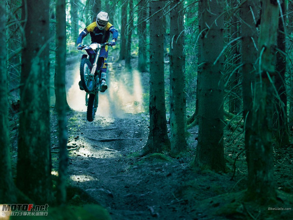 Husaberg_FE570_2009_22_1024x768.jpg
