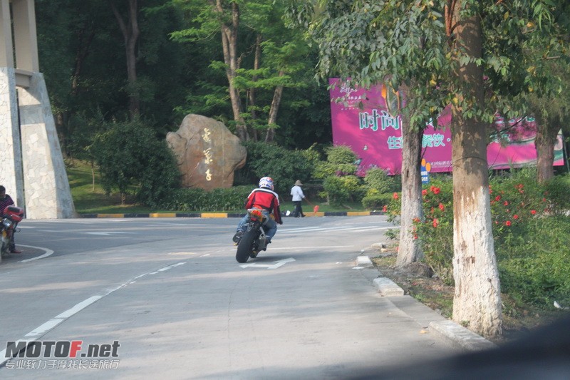IMG_4264_调整大小.JPG