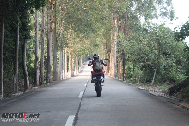 IMG_4275_调整大小.JPG