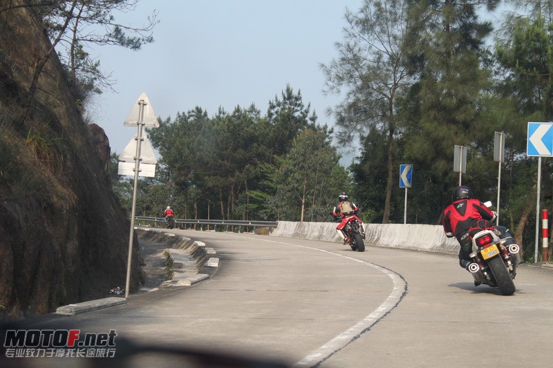 IMG_4294_调整大小.JPG
