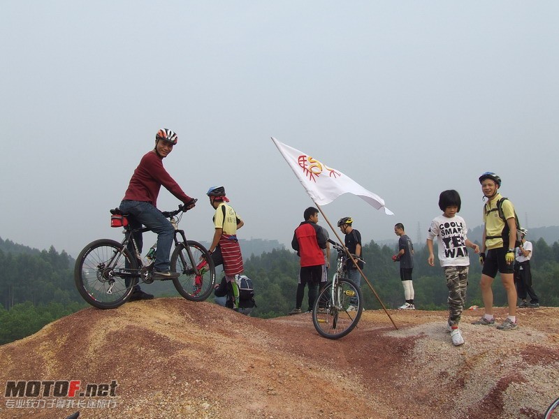 DSCF1124_缩小大小.JPG