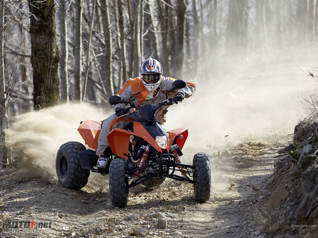 KTM_525XC_2010_15_1024x768.jpg