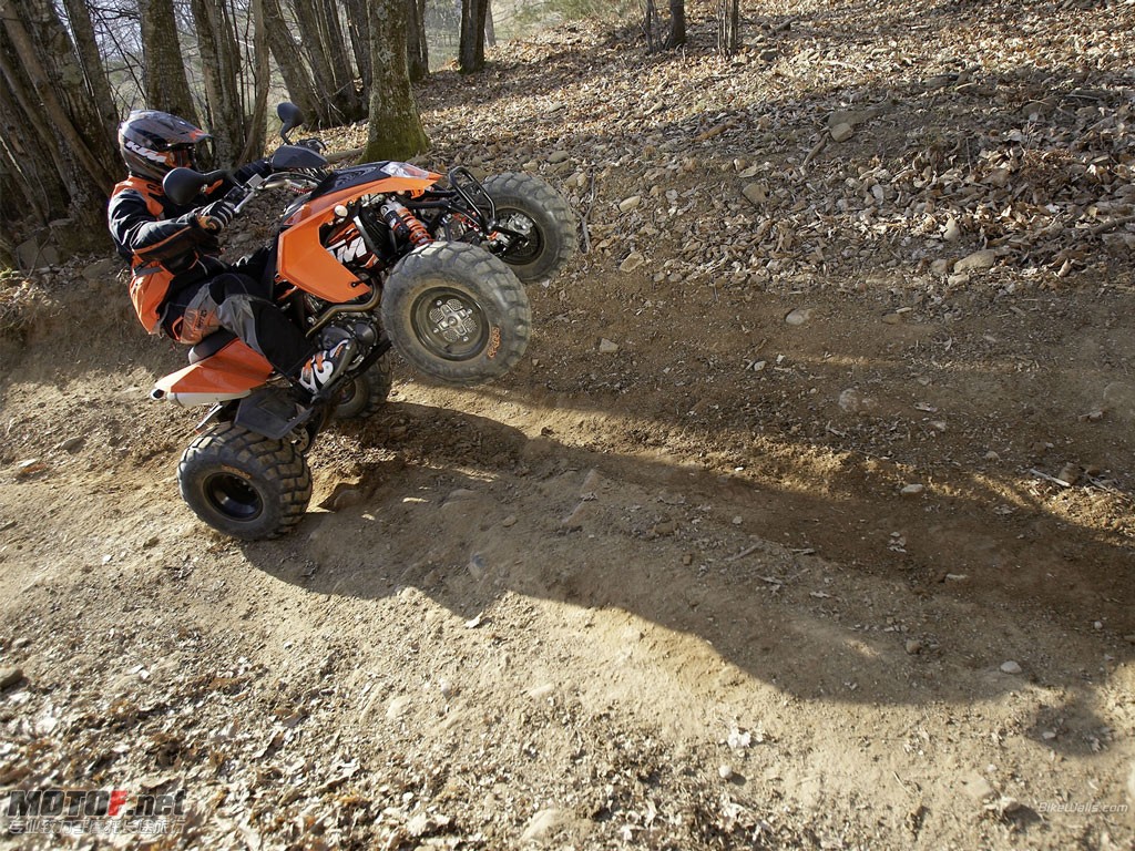 KTM_525XC_2010_21_1024x768.jpg