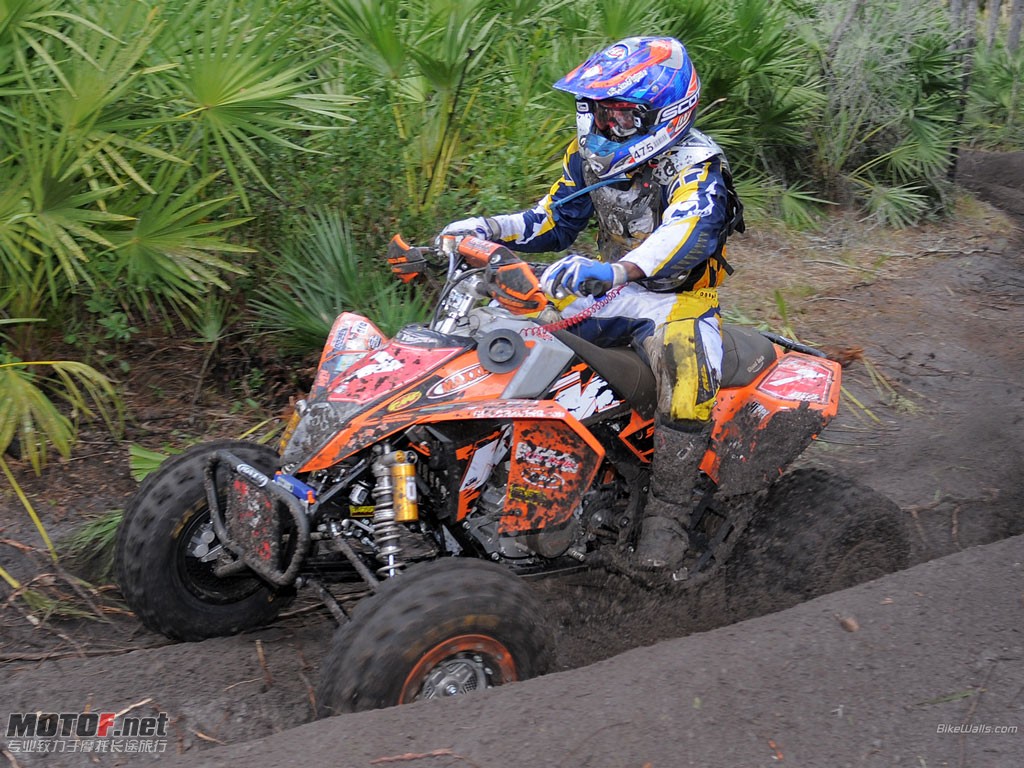KTM_ATV_01_1024x768.jpg