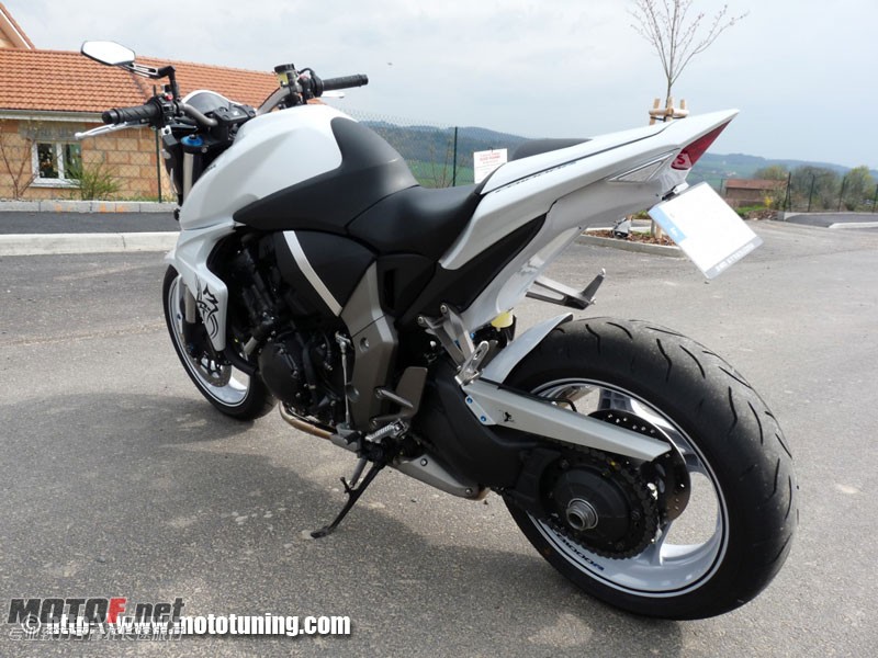 Honda-cb1000r-bertrand-img03.jpg