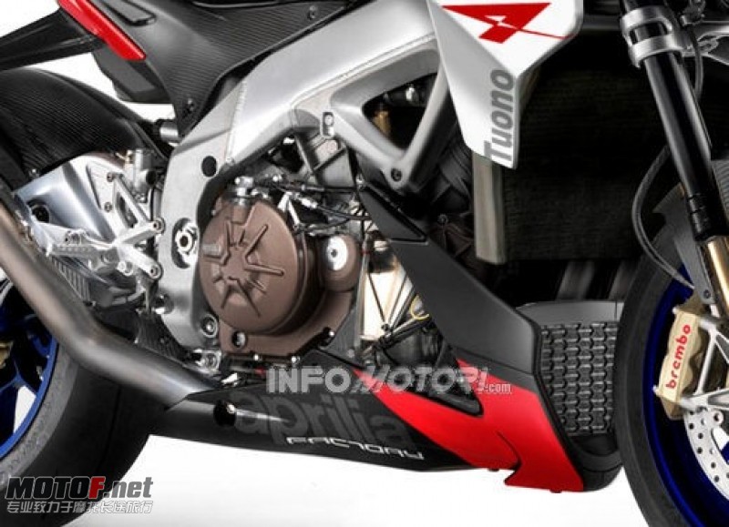 l-aprilia-rsv4-tuono-selon-infomotori-com-35391-4-zoom-article.jpg